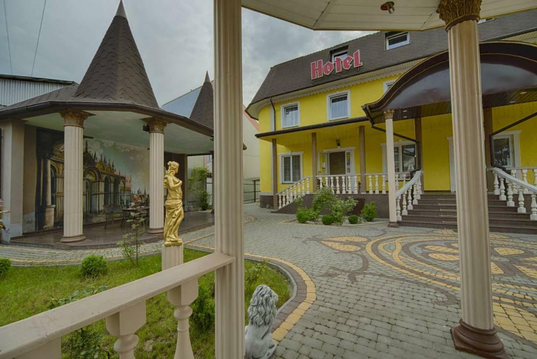 Готель San Marco Івано-Франківськ Екстер'єр фото